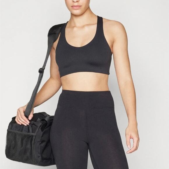 Girlfriend Collective FLOAT V-Neck Racerback Sports Bra Midnight Black Large NWT - Picture 2 of 12